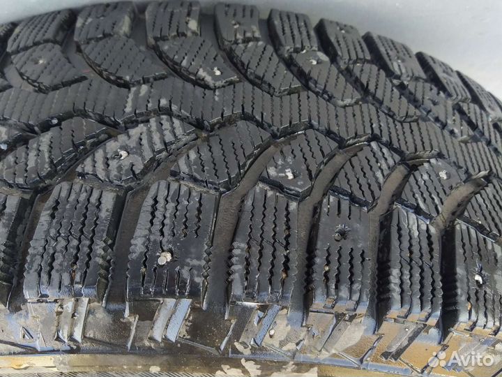 Advance AR214 215/65 R16