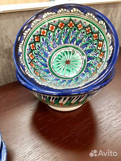 Пиалы,ляганы,чайники и т.д