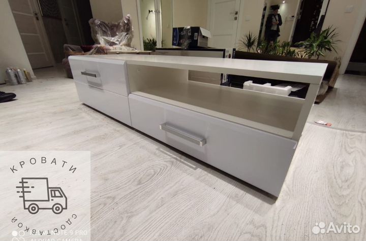 Тумба под тв