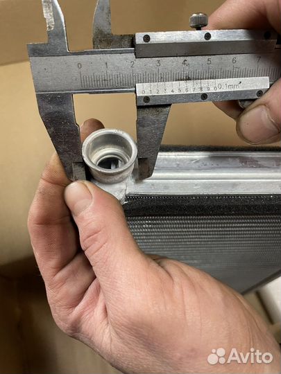 Радиатор печки на bmw e90 e 92 бмв