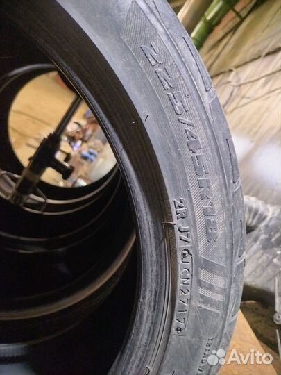 Bridgestone Potenza RE003 Adrenalin 225/45 R18