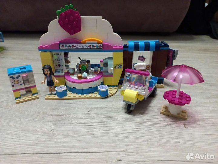 Lego friends