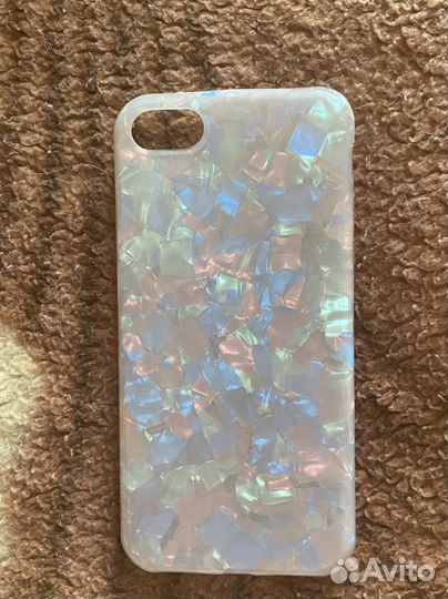 Продам чехлы на 7 iPhone