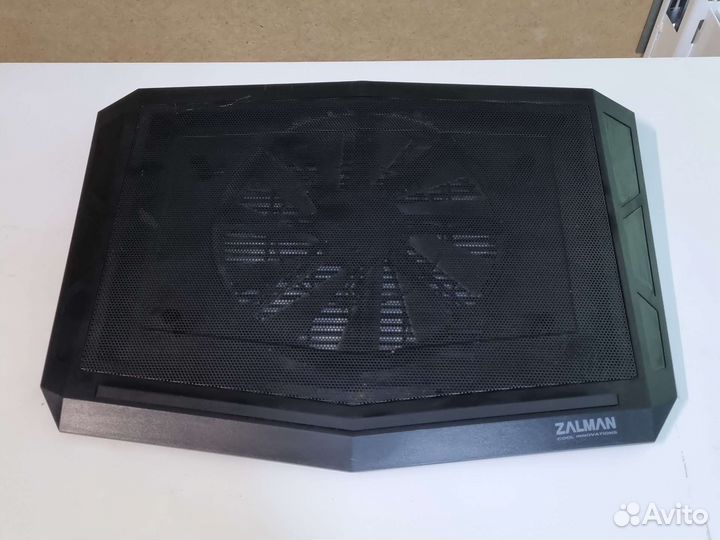 Подставка с охлаждением для ноутбука Zalman