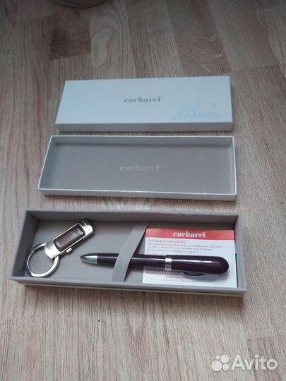 Ручка шариковая Cacharel (бизнес)