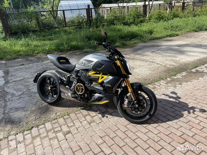 Ducati diavel