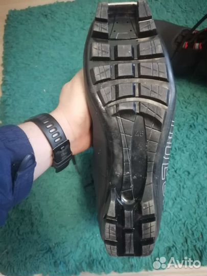 Лыжные ботинки