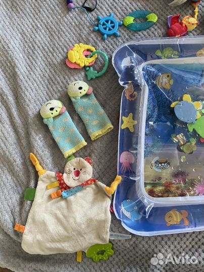 Развивающие игрушки, погремушки, прорезыватели