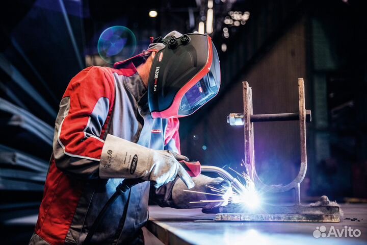 Электрогазосварщик без накс. Вахта