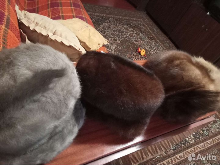 Женские шапки