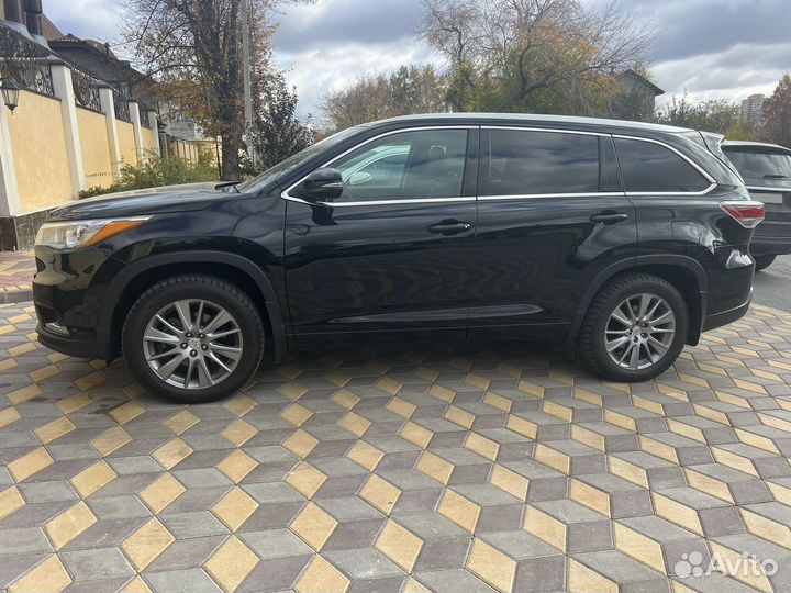 Toyota Highlander 3.5 AT, 2015, 148 834 км