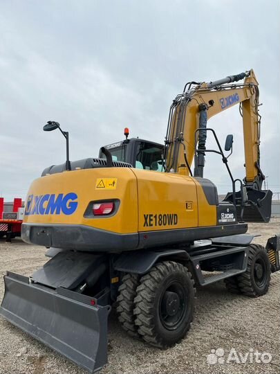 Колёсный экскаватор XCMG XE180WD, 2023