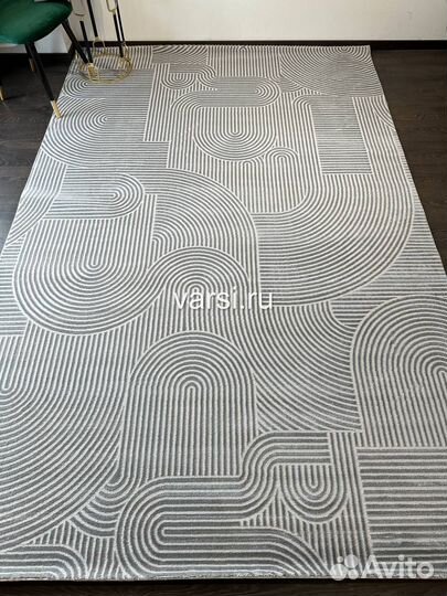 Ковер 2 на 3 новый