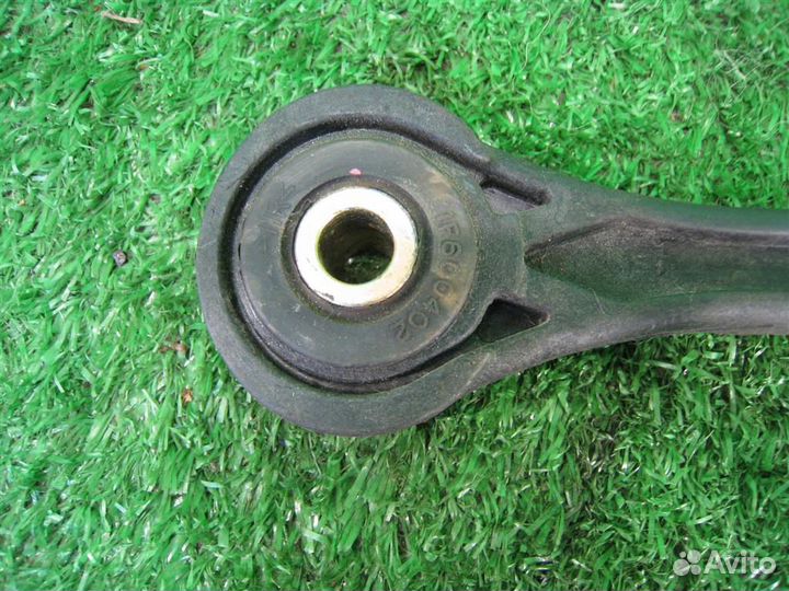 Опора (подушка) двигателя верхняя Subaru Forester