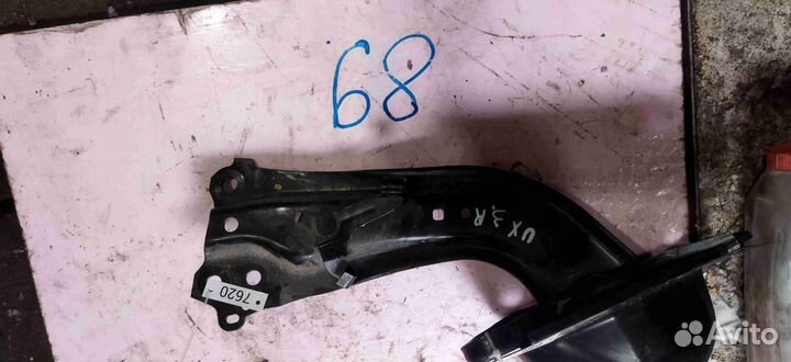 Рычаг задний правый Lexus UX