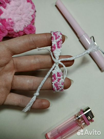 Фенечка из нитей мулине прямым плетением, змея