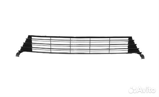 Решетка в бампер Toyota Corolla 16-19