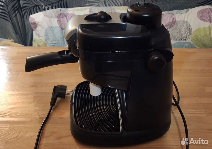 Кофемашина delonghi рожковая