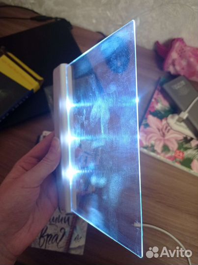 Световой экран, для чтения книг