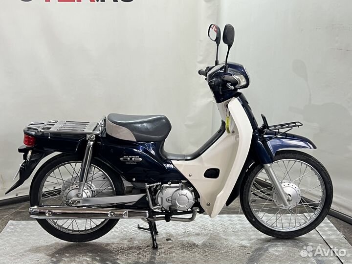 Мопед Honda Super Cub