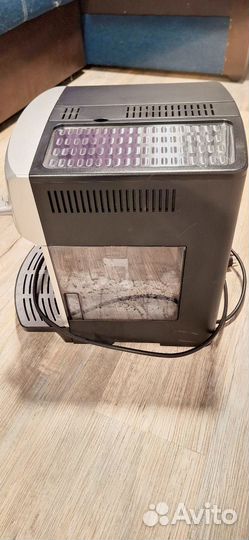 Кофемашина delonghi