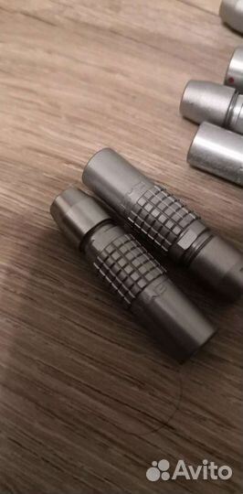 Цилиндрические защелкивающиеся разъёмы Lemo