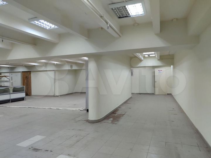 Сдам торговое помещение, 1100 м²