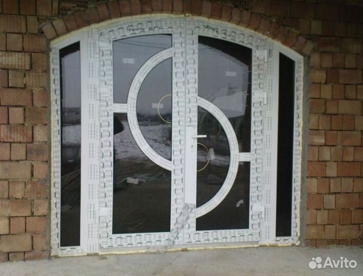 Пластиковые двери / Входная группа