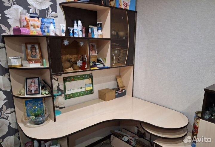 Компьютерный стол