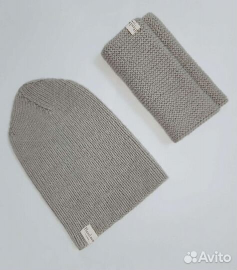 Комплект шапка и снуд