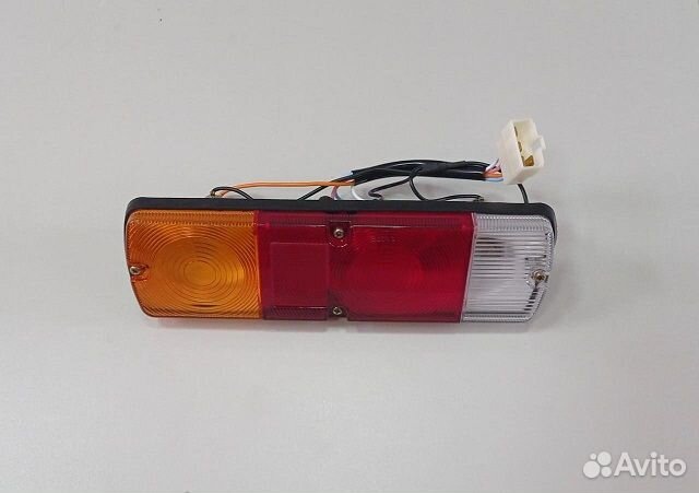 Стоп сигнал toyota dyna узкий, левый/правый одинак