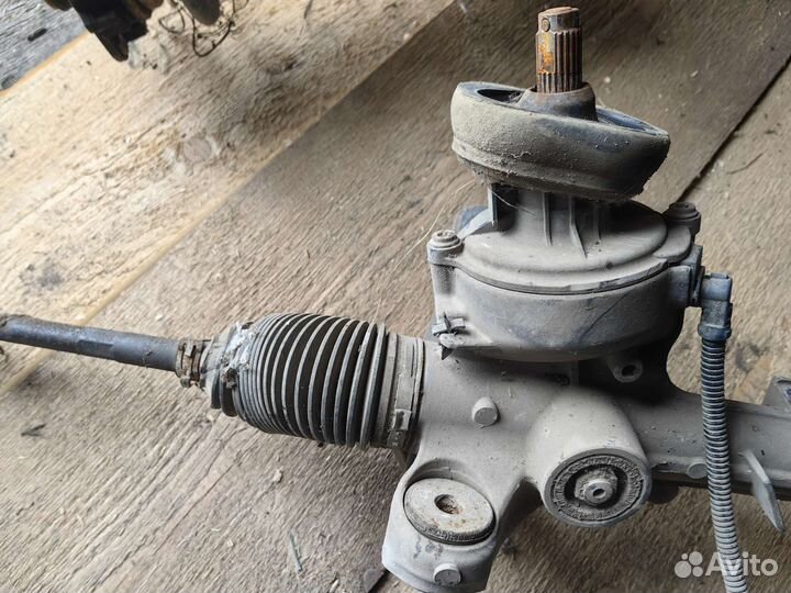 Рулевая рейка Volkswagen Passat B6 1.6