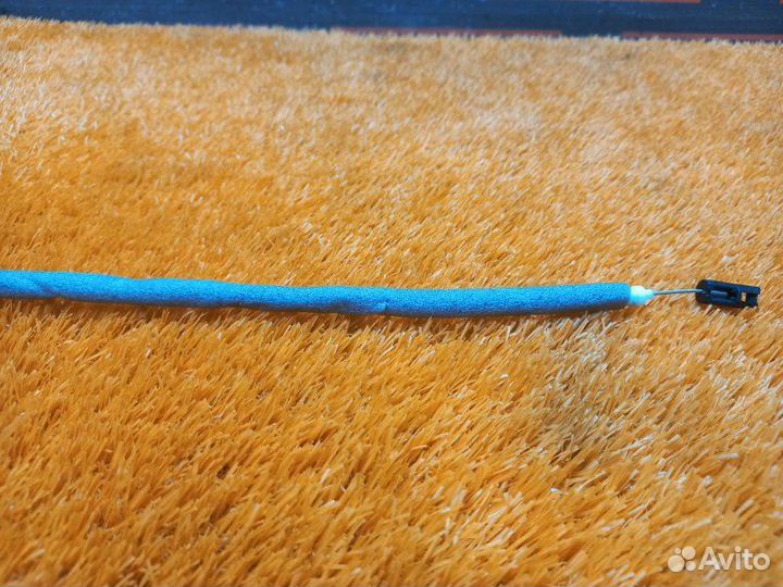 Трос замка двери передний левый Bmw 5-Series E60