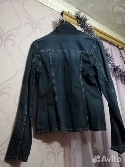 Джинсовая куртка 46 размер