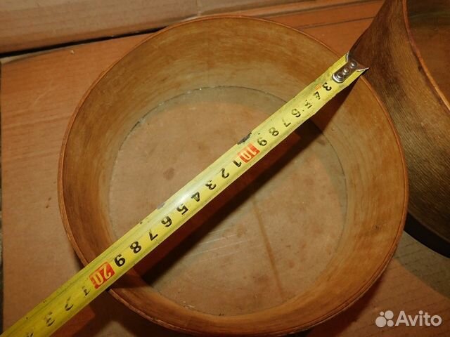 2 различных по размеру старинных сита для просева