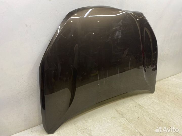 Капот Лада Веста 2015