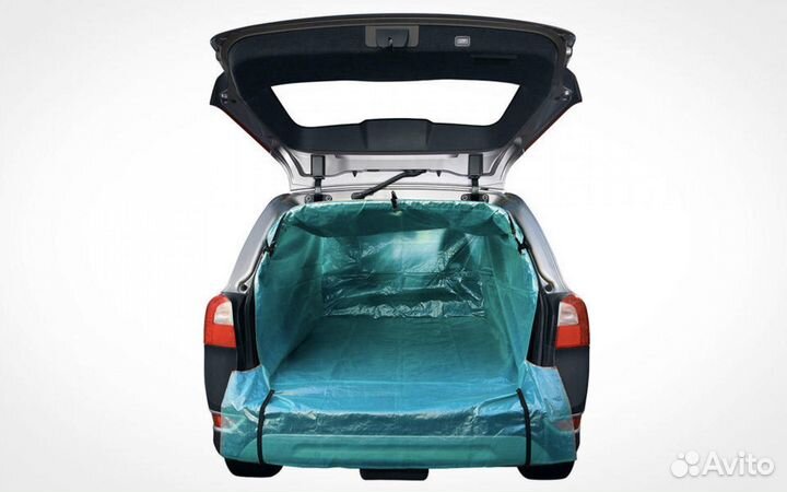 Водитель на Ford Transit