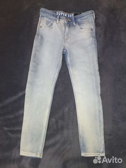 Новые джинсы для девочки 134 hm