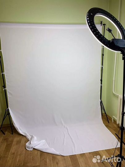 Фотофон стойки + белый фон 2х3м