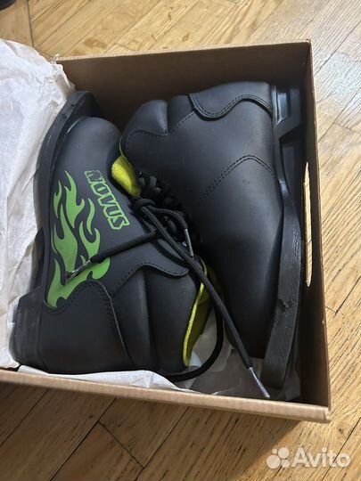 Лыжные ботинки Novus n230j 33 размер