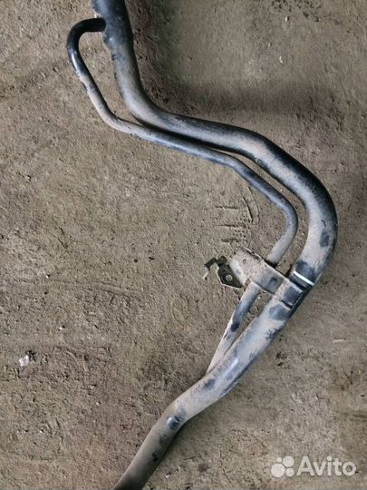 Топливно-заливная горловина Nissan Teana J31