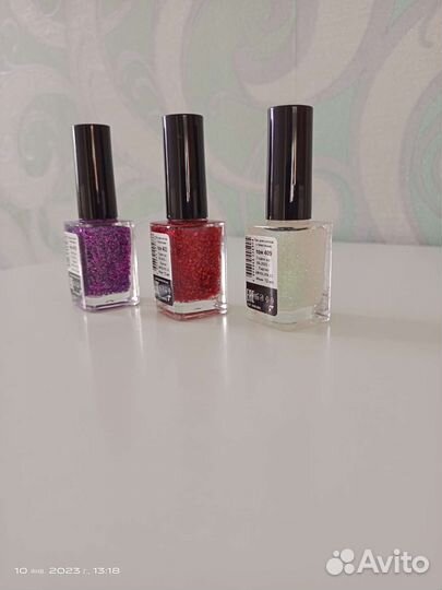 Лак для ногтей новый