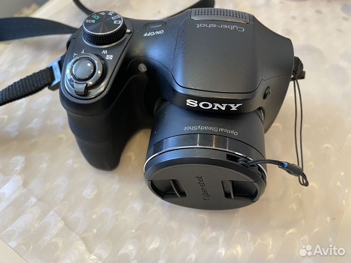 Компактный фотоаппарат sony