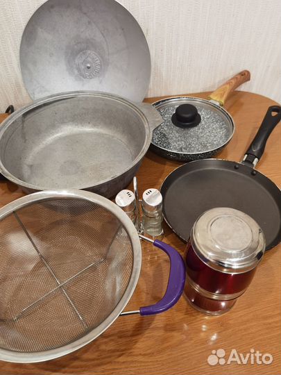 ЯПомогаю утварь кухонная сковорода жаровня