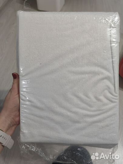 Наматрасник на резинке непромокаемый 120х60