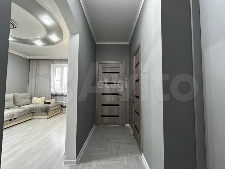 2-к. квартира, 54 м², 14/16 эт.