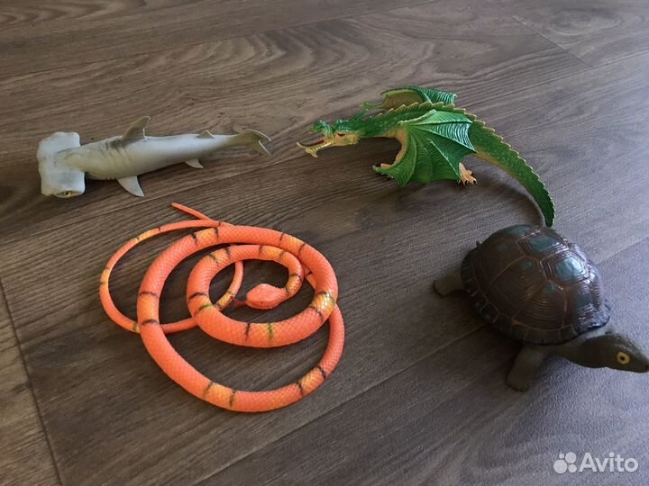 Игровые наборы и фигурки