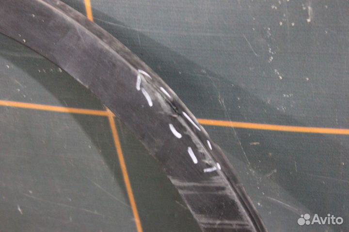 Накладка крыла заднего правого - BMW X5 F15