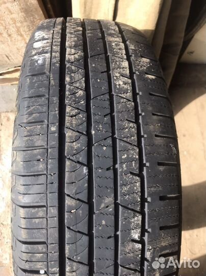 Continental ContiCrossContact LX 215/65 R16