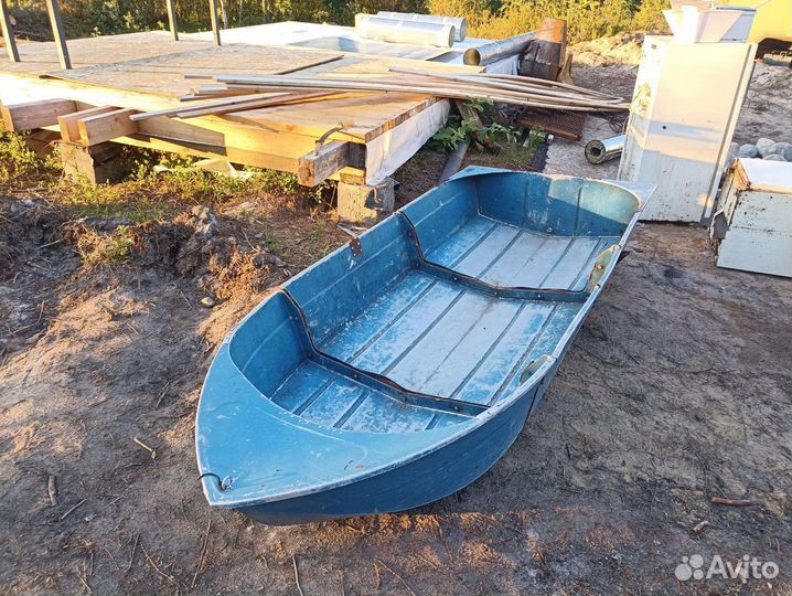 Лодка Малютка